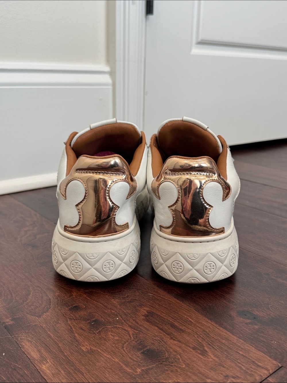 Tory Burch Men’s White Leather Sneakers Shoes Luxury Logo, size 10 - Picture 5 of 9